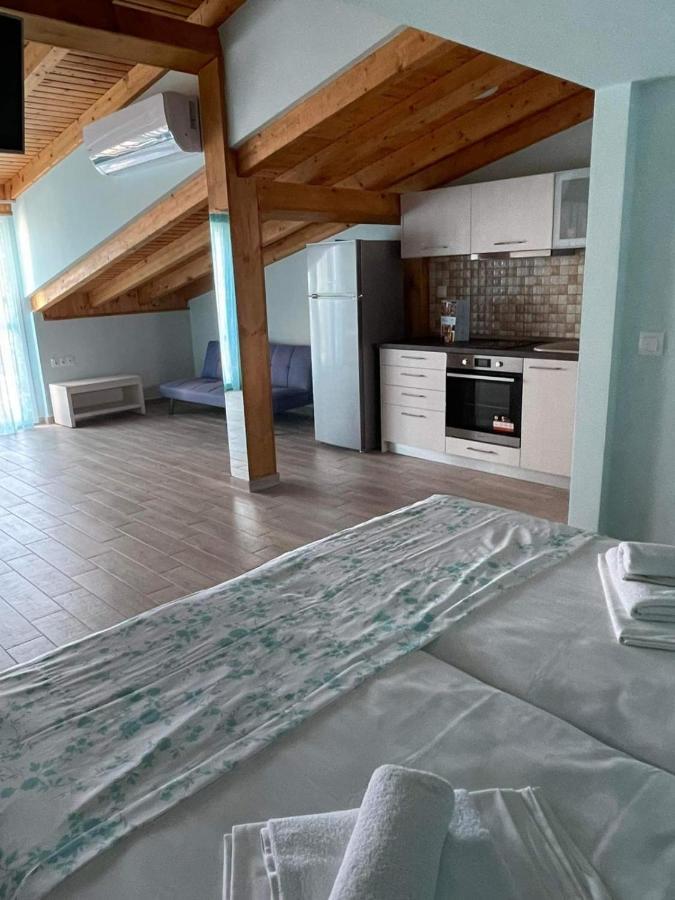 Hotel Horizontas Nea Plagia Buitenkant foto